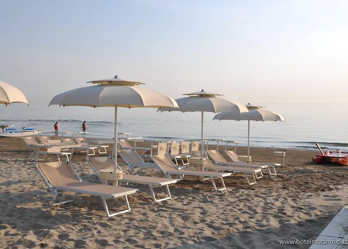 Hotell Mocambo Centralissimo Al Mare