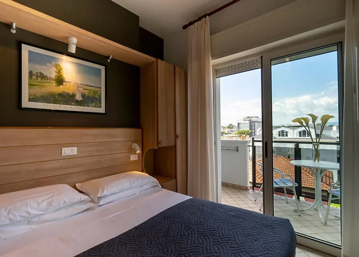 Mocambo Centralissimo Al Mare 3*