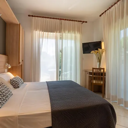Mocambo Centralissimo Al Mare Hotell Riccione