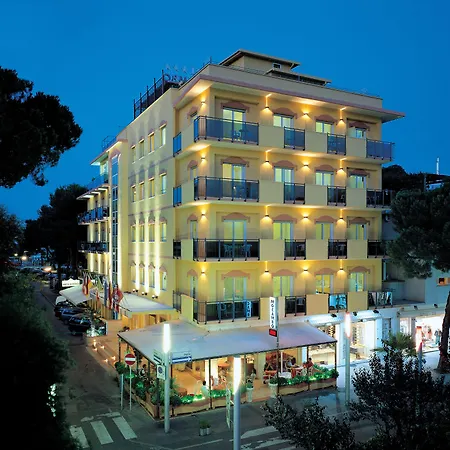 Mocambo Centralissimo Al Mare Hotel 3*
