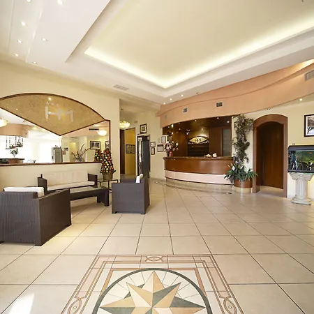 Mocambo Centralissimo Al Mare Hotell Riccione