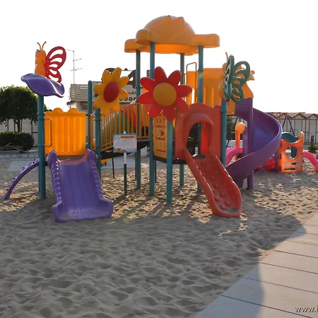 Mocambo Centralissimo Al Mare 3*