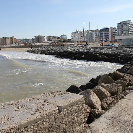 Mocambo Centralissimo Al Mare Riccione