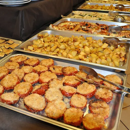 Mocambo Centralissimo Al Mare 3*