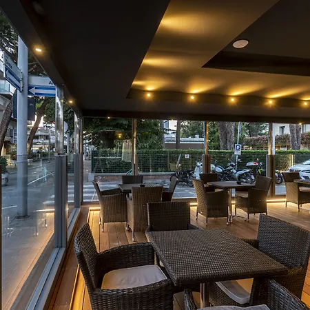 Mocambo Centralissimo Al Mare Hotel Riccione