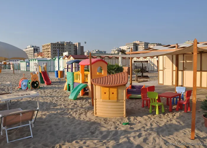 Mocambo Centralissimo Al Mare 리치오네