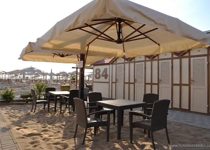 Mocambo Centralissimo Al Mare Hotel