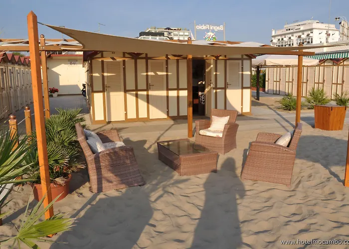 Mocambo Centralissimo Al Mare 3* 리치오네