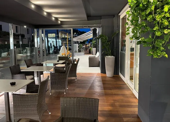 Mocambo Centralissimo Al Mare